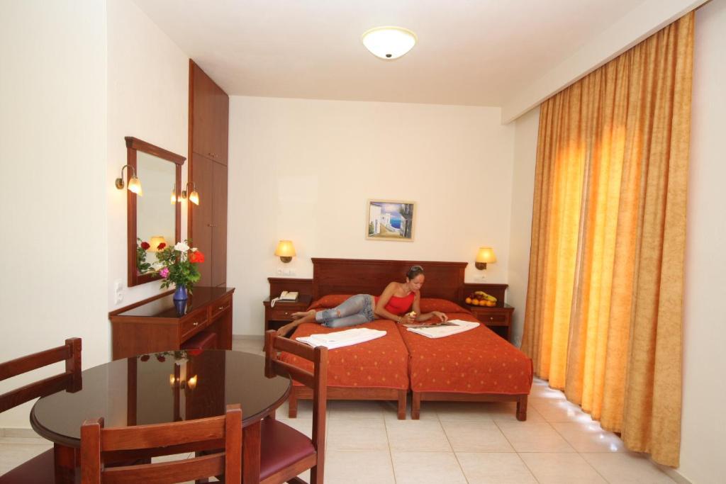 Maria Lambis Aparthotel Stalida Room photo